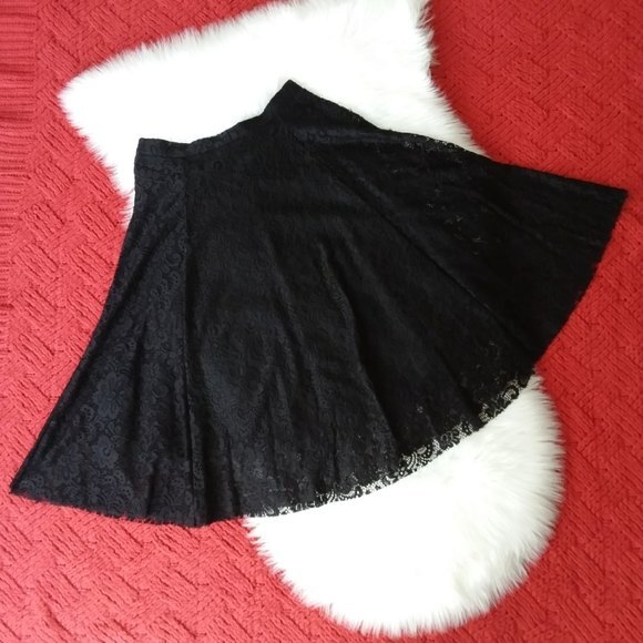 New Coin 1804 Black Lace Raw Hem Career Skirt - Picture 5 of 8